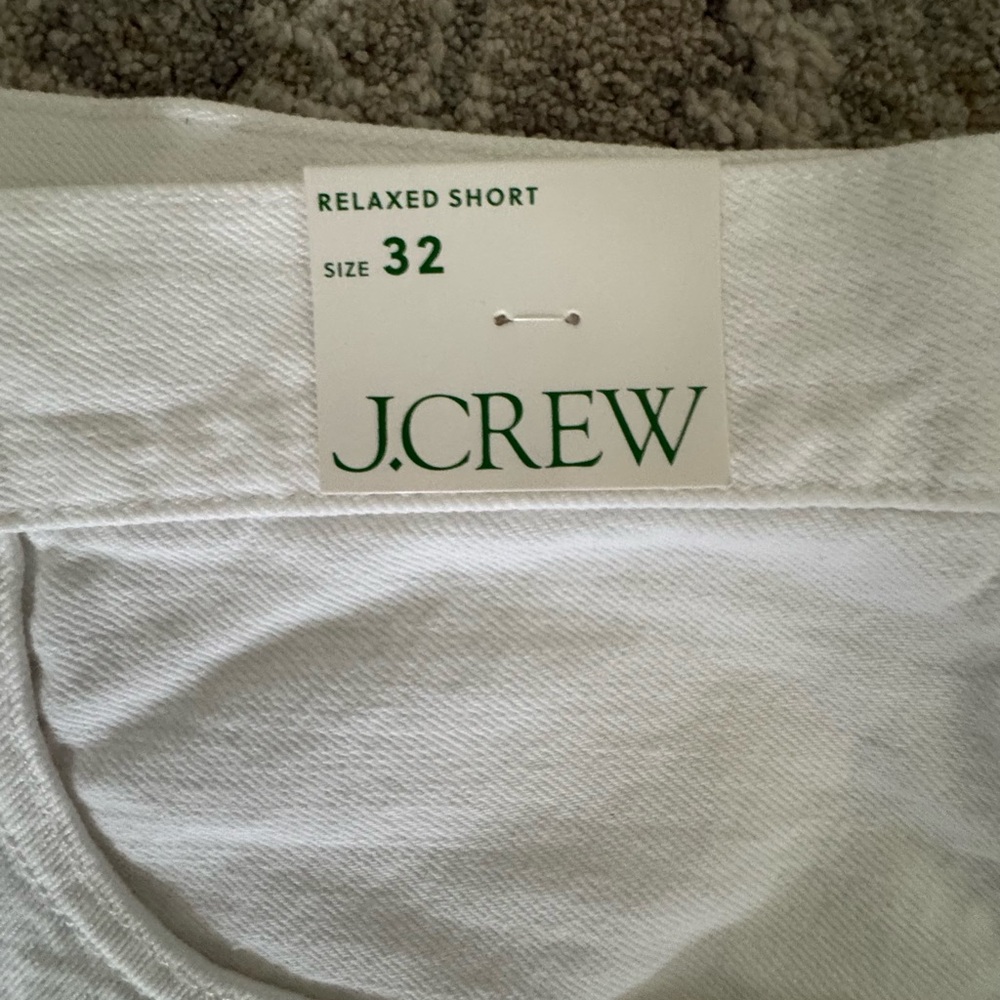 J. Crew Women's Frayed Hem White Jean Shorts new with tags - Picture 2 of 4